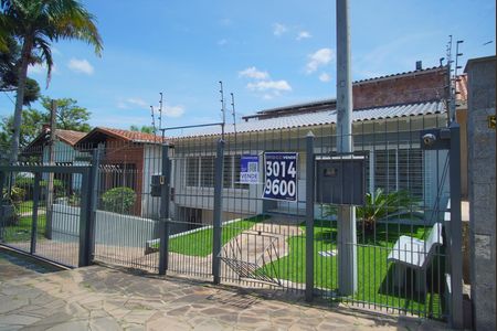 Casa à venda com 400m², 5 quartos e 3 vagasFachada