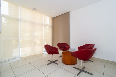 Apartamento à venda com 47m², 2 quartos e 1 vaga Apartamento à venda com 47m², 2 quartos e 1 vagaÁrea comum - Salão de festas