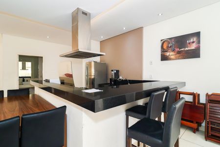 Apartamento à venda com 47m², 2 quartos e 1 vaga Apartamento à venda com 47m², 2 quartos e 1 vagaÁrea comum - Salão de festas