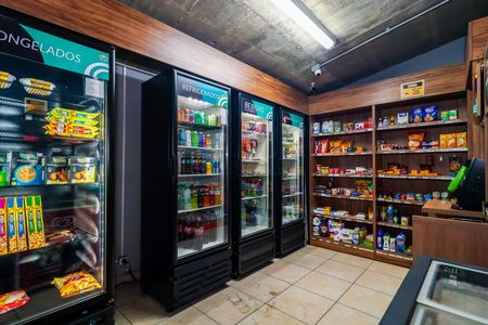 Apartamento à venda com 47m², 2 quartos e 1 vaga Apartamento à venda com 47m², 2 quartos e 1 vagaÁrea comum