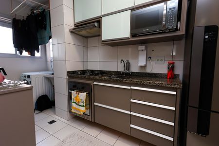 Apartamento à venda com 47m², 2 quartos e 1 vaga Apartamento à venda com 47m², 2 quartos e 1 vagaCozinha