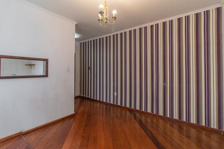Apartamento à venda com 76m², 3 quartos e sem vagaSala