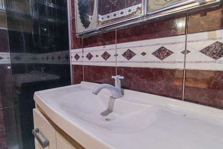 Apartamento à venda com 76m², 3 quartos e sem vagaBanheiro