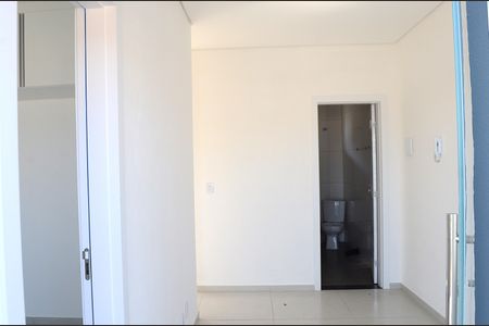 Sala de apartamento para alugar com 1 quarto, 31m² em Ouro Minas, Belo Horizonte