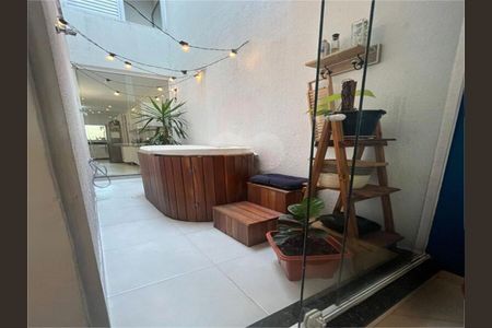 Casa à venda com 160m², 3 quartos e 3 vagas