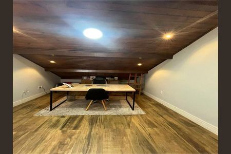 Casa à venda com 160m², 3 quartos e 3 vagas