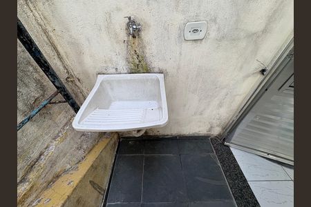 Casa à venda com 264m², 5 quartos e sem vagaLavanderia