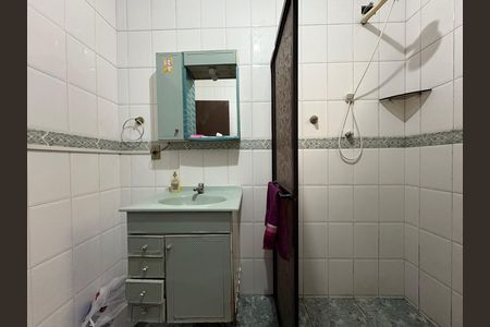 Casa à venda com 264m², 5 quartos e sem vagaBanheiro casa 2
