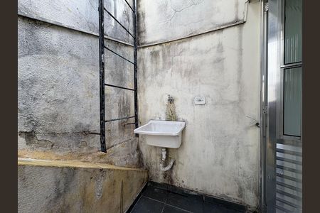 Casa à venda com 264m², 5 quartos e sem vagaLavanderia