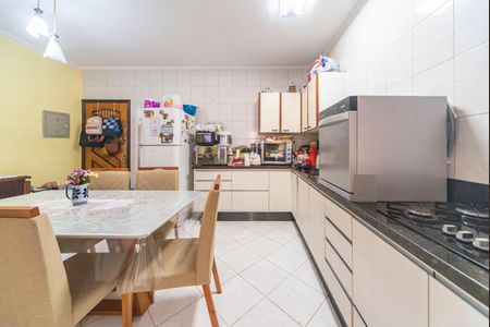 Apartamento à venda com 70m², 2 quartos e 2 vagasCozinha