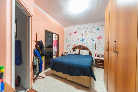 Apartamento à venda com 70m², 2 quartos e 2 vagasQuarto 2