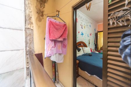 Apartamento à venda com 70m², 2 quartos e 2 vagasSacada do Quarto 2