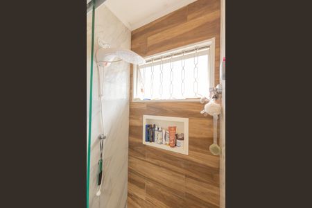 Casa à venda com 142m², 3 quartos e 2 vagasSuíte /Banheiro