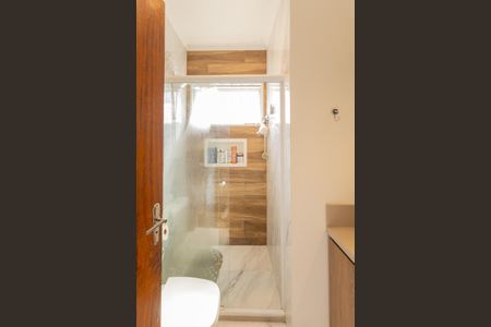 Casa à venda com 142m², 3 quartos e 2 vagas Suíte /Banheiro