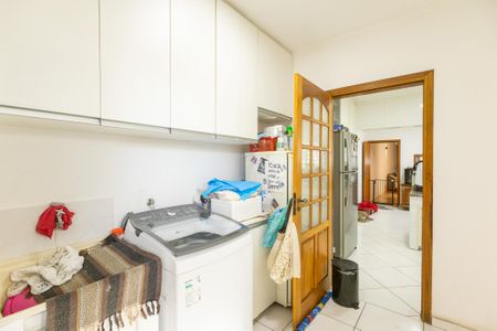 Casa à venda com 142m², 3 quartos e 2 vagasÁrea de Serviço