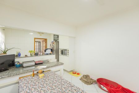 Casa à venda com 142m², 3 quartos e 2 vagasCozinha Americana