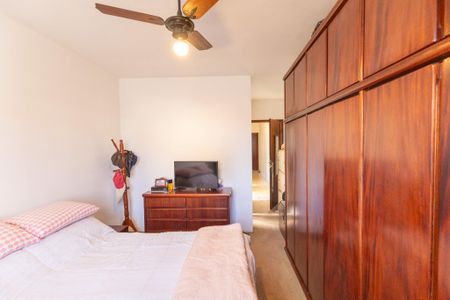 Casa à venda com 142m², 3 quartos e 2 vagas Suíte 1