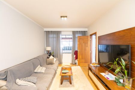 Casa à venda com 142m², 3 quartos e 2 vagasSala