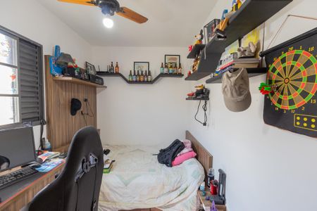 Casa à venda com 142m², 3 quartos e 2 vagasQuarto 