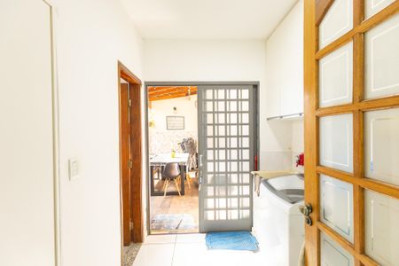 Casa à venda com 142m², 3 quartos e 2 vagasÁrea de Serviço