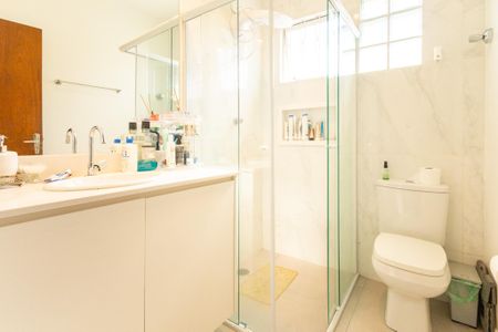 Casa à venda com 142m², 3 quartos e 2 vagasBanheiro Social