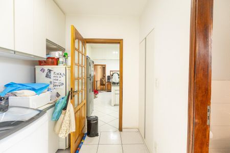 Casa à venda com 142m², 3 quartos e 2 vagasÁrea de Serviço