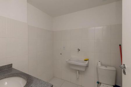 Banheiro de kitnet/studio para alugar com 1 quarto, 40m² em Vila Buarque, São Paulo