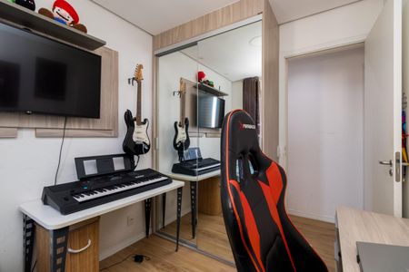 Apartamento para alugar com 84m², 2 quartos e 1 vagaQuarto 