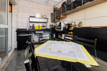 Apartamento para alugar com 84m², 2 quartos e 1 vagaCozinha