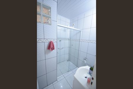 Casa à venda com 150m², 2 quartos e 1 vaga Casa à venda com 150m², 2 quartos e 1 vagaBanheiro