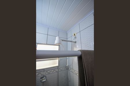 Casa à venda com 150m², 2 quartos e 1 vaga Casa à venda com 150m², 2 quartos e 1 vagaBanheiro