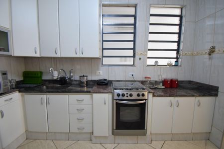 Casa à venda com 150m², 2 quartos e 1 vaga Casa à venda com 150m², 2 quartos e 1 vagaCozinha