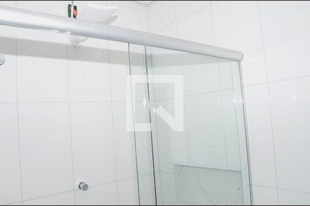 Banheiro Social de apartamento para alugar com 2 quartos, 45m² em Ouro Minas, Belo Horizonte