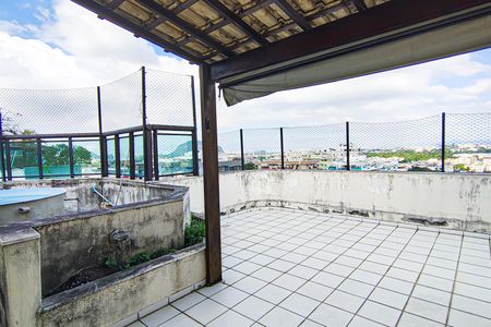 Apartamento à venda com 198m², 5 quartos e 2 vagas Apartamento à venda com 198m², 5 quartos e 2 vagasCobertura