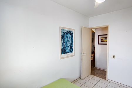 Apartamento à venda com 198m², 5 quartos e 2 vagas Apartamento à venda com 198m², 5 quartos e 2 vagasQuarto 1