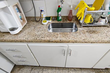 Apartamento à venda com 198m², 5 quartos e 2 vagas Apartamento à venda com 198m², 5 quartos e 2 vagasCozinha