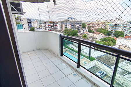 Apartamento à venda com 198m², 5 quartos e 2 vagas Apartamento à venda com 198m², 5 quartos e 2 vagasVaranda Sala