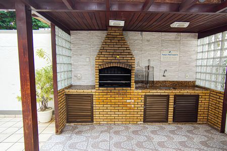 Apartamento à venda com 198m², 5 quartos e 2 vagas Apartamento à venda com 198m², 5 quartos e 2 vagasÁrea comum