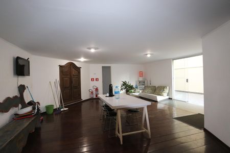 Apartamento à venda com 72m², 2 quartos e 1 vagaÁrea comum - Salão de festas