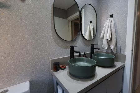 Apartamento à venda com 72m², 2 quartos e 1 vagaBanheiro da Suíte