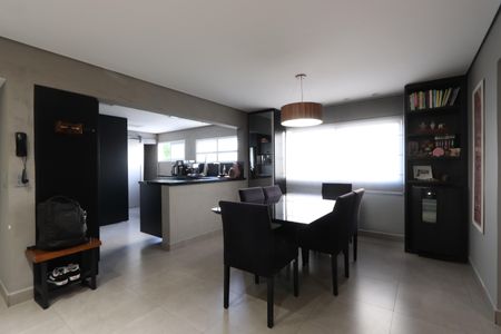 Apartamento à venda com 72m², 2 quartos e 1 vagaSala de Jantar