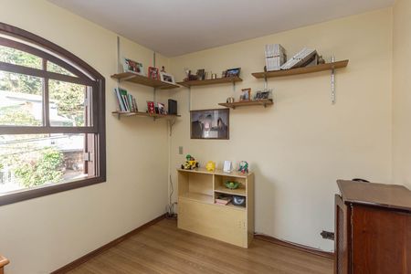 Casa de condomínio à venda com 150m², 4 quartos e 2 vagasQuarto 2