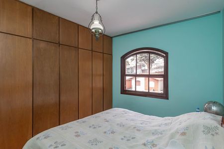 Casa de condomínio à venda com 150m², 4 quartos e 2 vagasQuarto 3