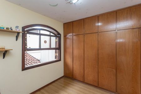 Casa de condomínio à venda com 150m², 4 quartos e 2 vagasQuarto 1