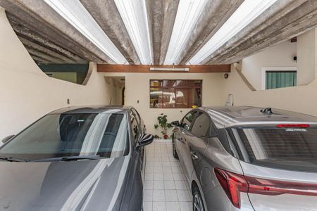 Casa de condomínio à venda com 150m², 4 quartos e 2 vagasGaragem