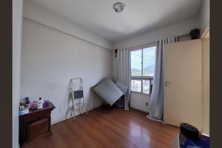Apartamento à venda com 160m², 3 quartos e 2 vagasSuíte 2
