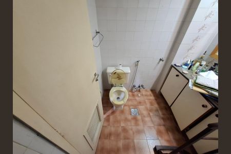 Apartamento à venda com 160m², 3 quartos e 2 vagasBanheiro da suíte 2