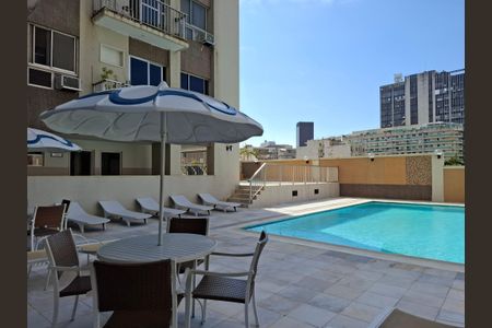 Apartamento à venda com 160m², 3 quartos e 2 vagasÁrea comum - Piscina