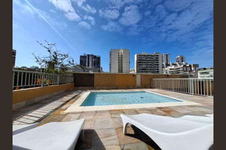 Apartamento à venda com 160m², 3 quartos e 2 vagasÁrea comum - Piscina