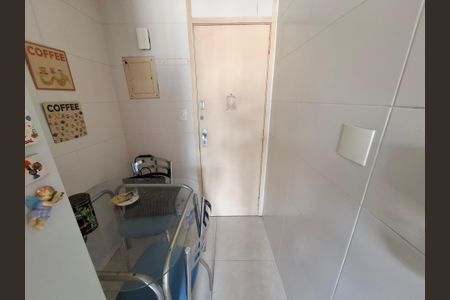 Apartamento à venda com 160m², 3 quartos e 2 vagasCozinha